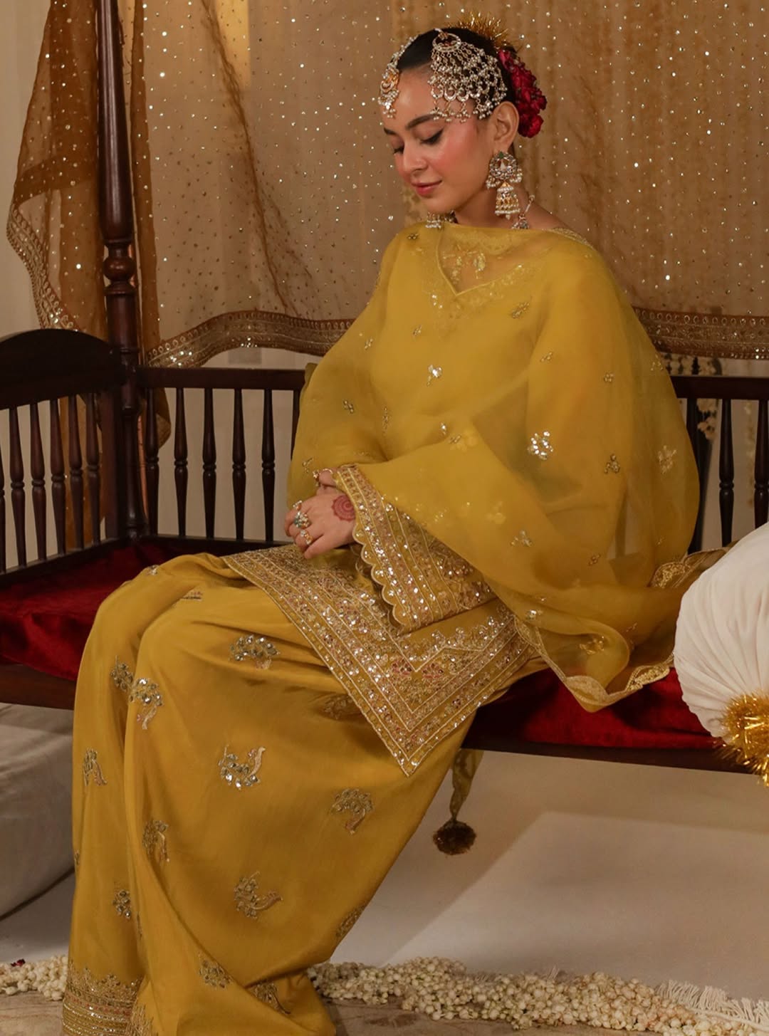 BATTERSCOTCH YELLOW
